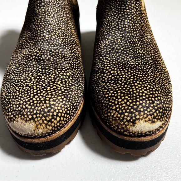 Madewell The Ivy Chelsea Boot in Mini Dot Calf Hair (Toffee Multi) - Picture 3 of 9